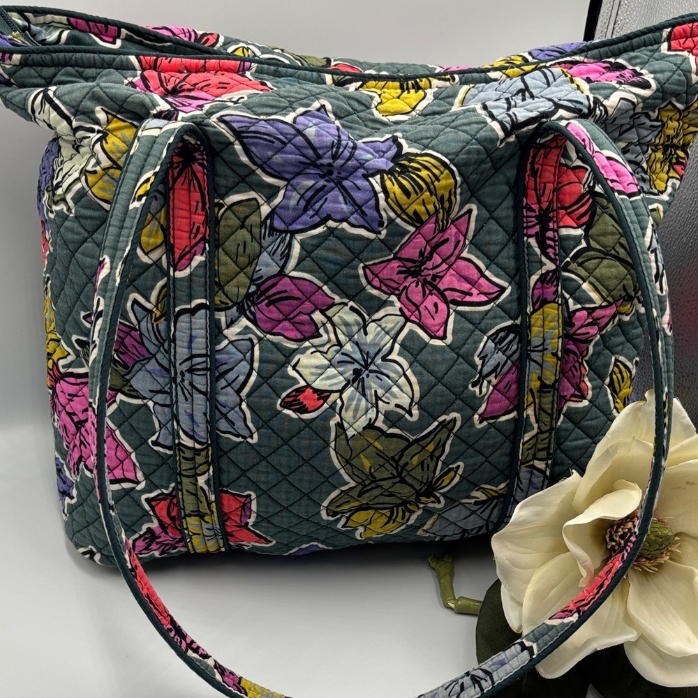 Vera Bradley Multicolor Floral Quilted Large Tote - Picture 4 of 13